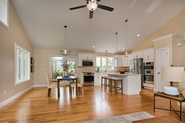 Dining room, Interior, Kitchen, Pendant Lights, Recessed Lighting, Stainless Steel Appliances, Wood Texture Flooring