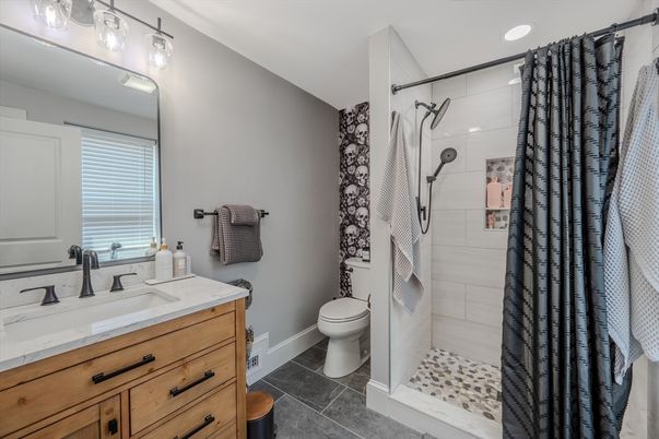Bathroom, Interior, Recessed Lighting