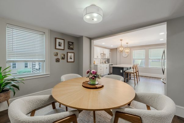 Dining room, Interior, Kitchen, Pendant Lights, Recessed Lighting, Wood Texture Flooring