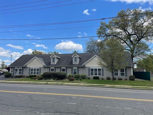 Exterior, Facade, Cape Cod