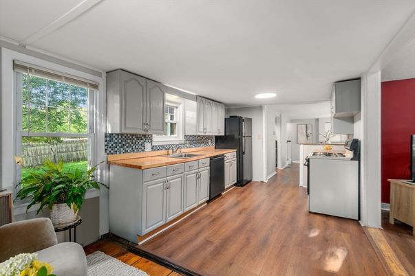 Interior, Kitchen, Recessed Lighting, Wood Texture Flooring