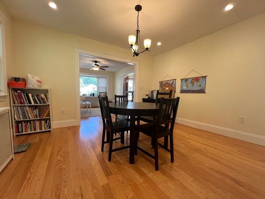 Chandelier, Dining room, Interior, Recessed Lighting, Wood Texture Flooring