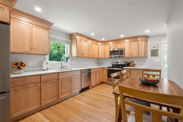 Dining room, Interior, Kitchen, Recessed Lighting, Stainless Steel Appliances, Wood Texture Flooring