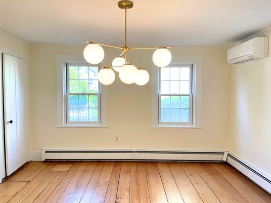 Empty room, Interior, Pendant Lights, Wood Texture Flooring