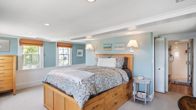 Bathroom, Bedroom, Glass Shower, Interior, Recessed Lighting