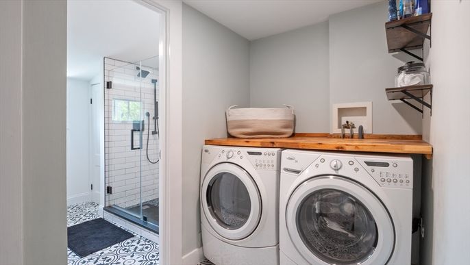 Bathroom, Glass Shower, Interior, Washer