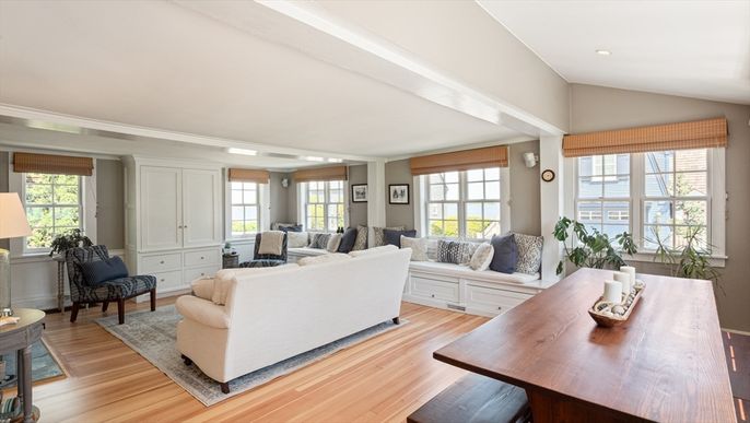 Dining room, Interior, Living room, Recessed Lighting, Wood Texture Flooring