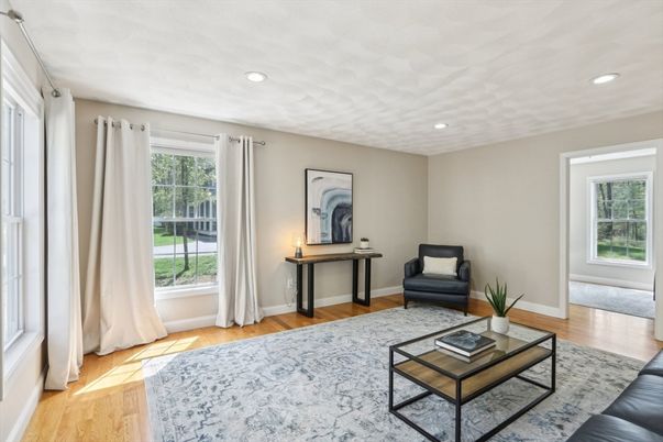 Interior, Living room, Recessed Lighting, Wood Texture Flooring