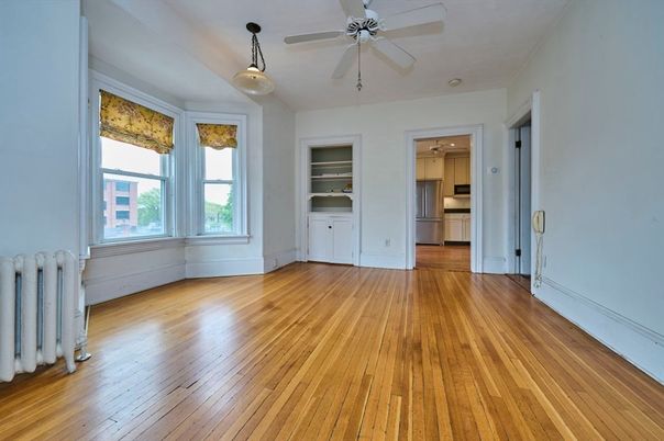 Empty room, Interior, Kitchen, Pendant Lights, Wood Texture Flooring