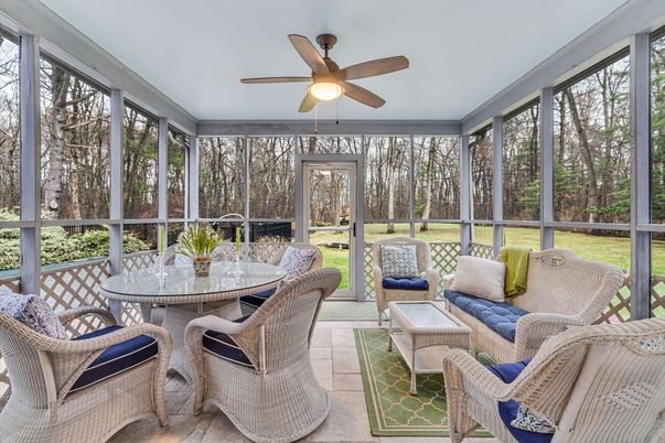Dining room, Interior, Living room, Sun Room