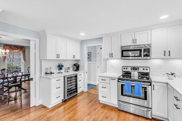 Dining room, Interior, Kitchen, Recessed Lighting, Stainless Steel Appliances, Wood Texture Flooring