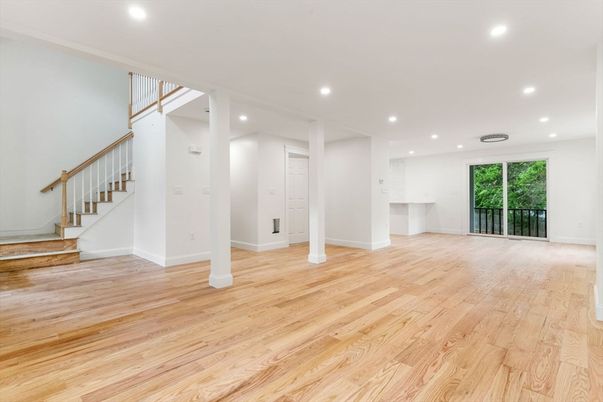 Empty room, Interior, Recessed Lighting, Wood Texture Flooring