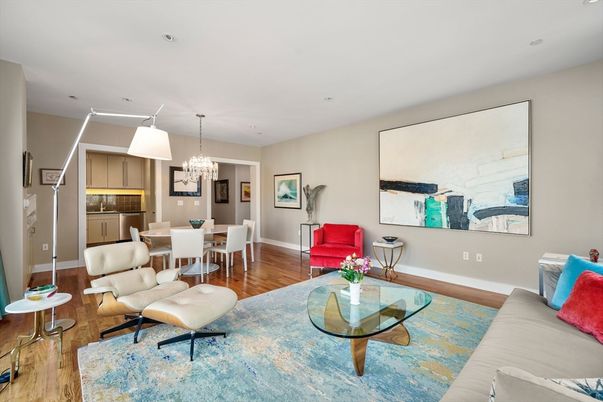 Chandelier, Dining room, Interior, Living room, Recessed Lighting, Wood Texture Flooring