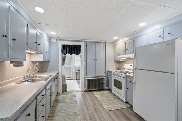 Interior, Kitchen, Recessed Lighting, Wood Texture Flooring