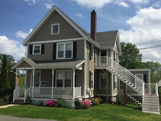Exterior, Facade, Queen Anne Victorian