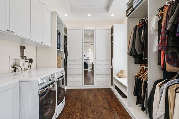 Interior, Recessed Lighting, Walk-in Closets, Washer, Wood Texture Flooring