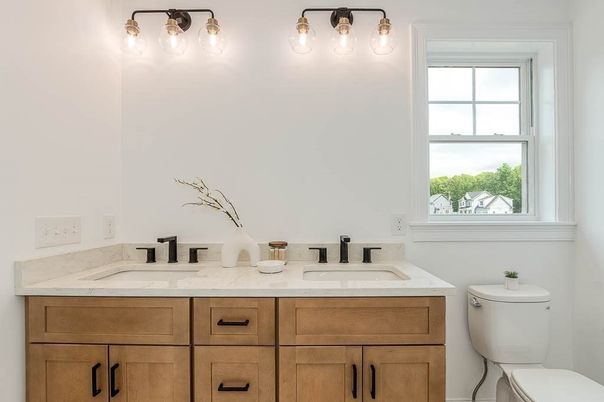 Bathroom, Dual Sink Vanities, Interior