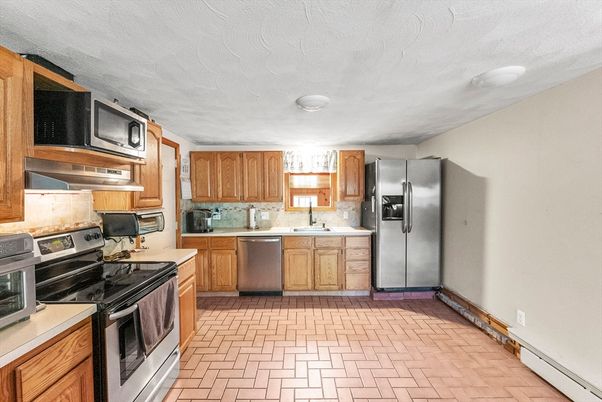 Interior, Kitchen, Stainless Steel Appliances