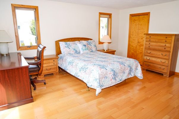 Bedroom, Home Office, Interior, Wood Texture Flooring