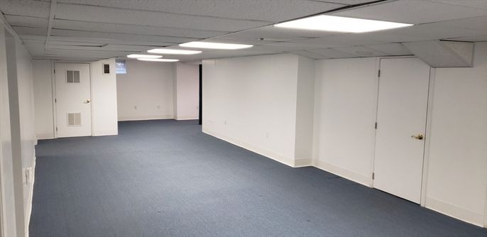 Empty room, Interior, Recessed Lighting