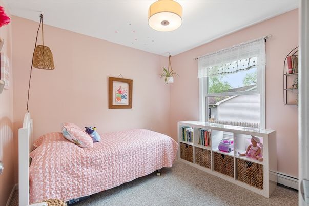 Bedroom, Interior, Pendant Lights