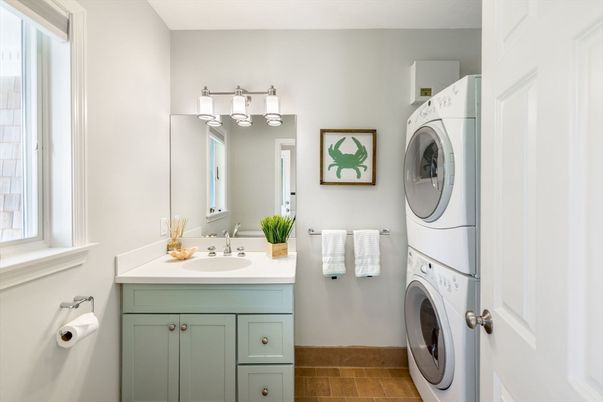 Bathroom, Interior, Utility Closets, Washer