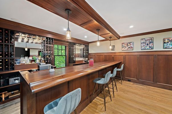Interior, Pendant Lights, Recessed Lighting, Wine Storage, Wood Texture Flooring