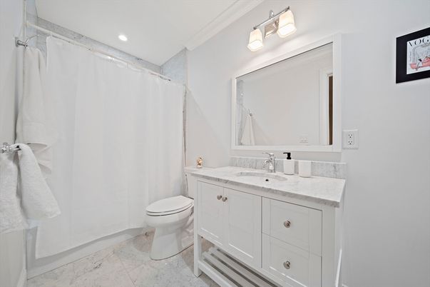 Bathroom, Interior, Marble, Recessed Lighting