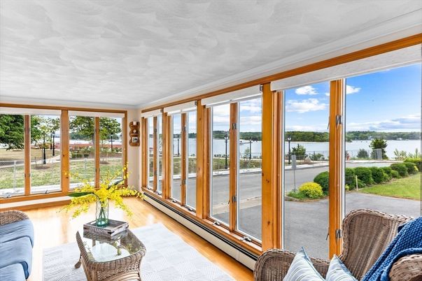 Interior, Sun Room, Water, Wood Texture Flooring