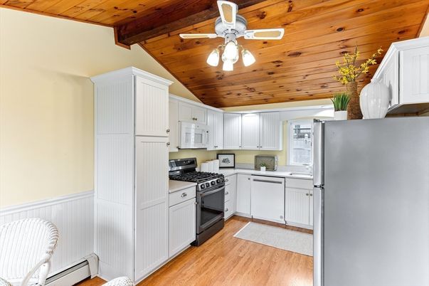 Interior, Kitchen, Wooden Beams, Wooden Ceilings, Wood Texture Flooring