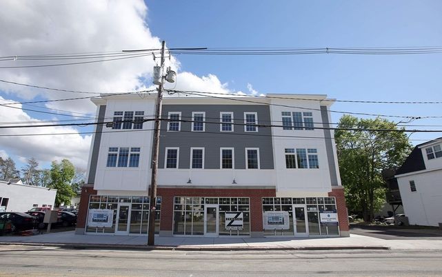 Exterior, Facade, Brick Facade, Rowhouse