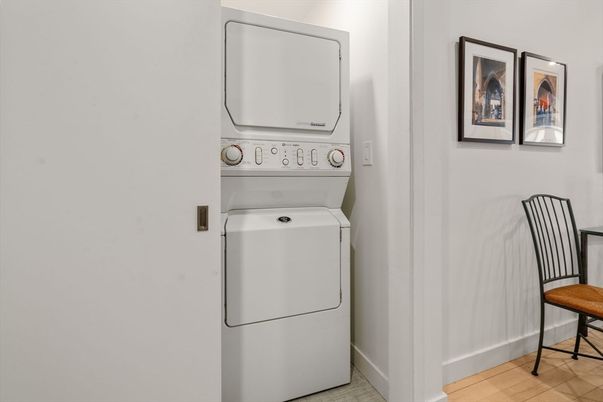 Interior, Utility Closets, Washer, Wood Texture Flooring