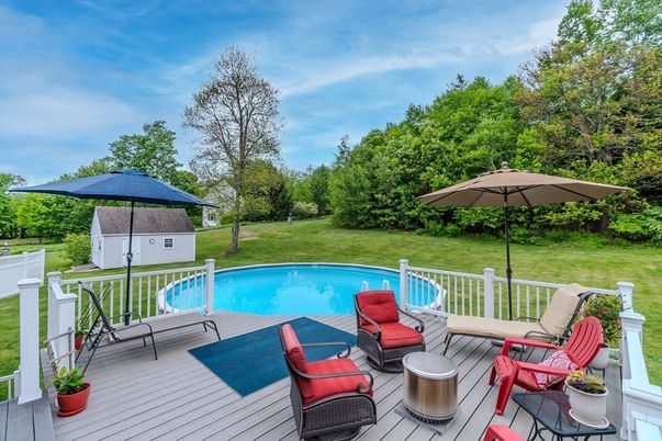 Backyard, Exterior, Pool
