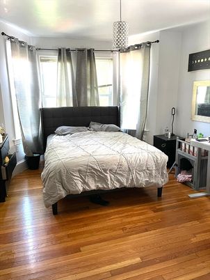 Bedroom, Interior, Pendant Lights, Wood Texture Flooring