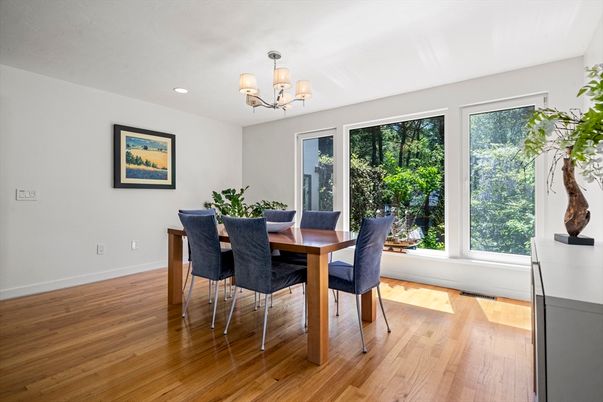 Chandelier, Dining room, Interior, Recessed Lighting, Wood Texture Flooring