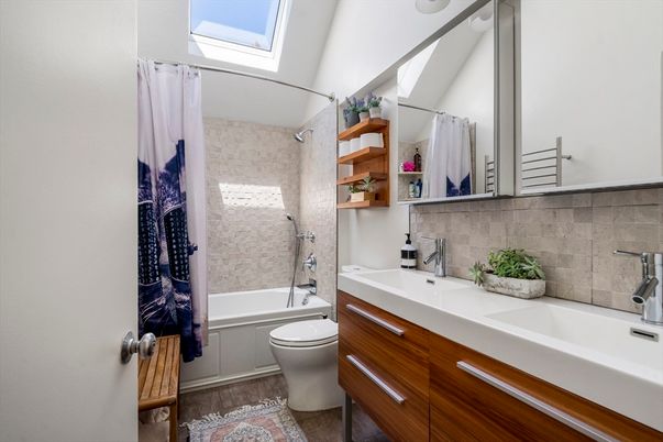 Bathroom, Dual Sink Vanities, Interior, Wood Texture Flooring