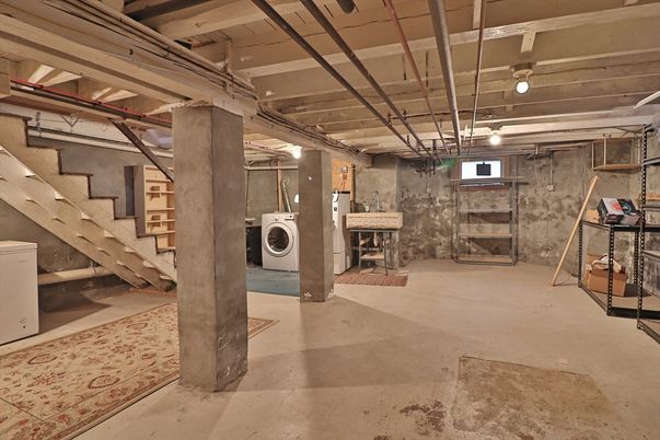 Interior, Stone Walls, Washer