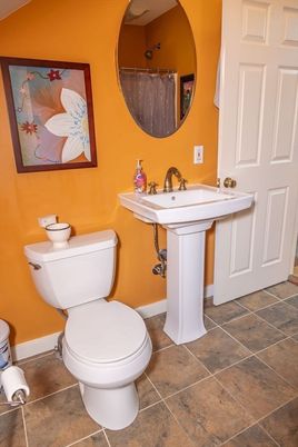 Bathroom, Interior