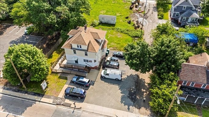 Exterior, Drone