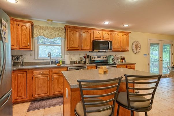 Interior, Kitchen, Recessed Lighting