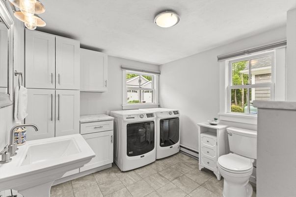 Interior, Washer