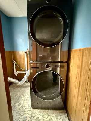 Interior, Utility Closets, Washer