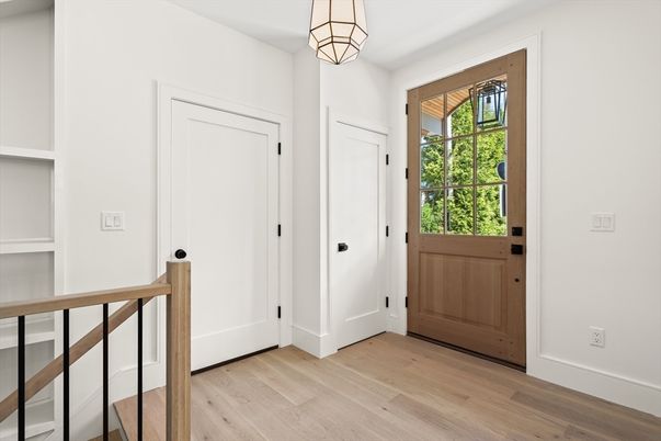Interior, Pendant Lights, Wood Texture Flooring
