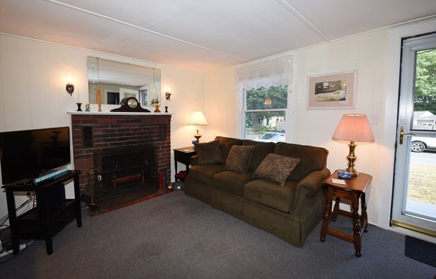 Fireplace, Interior, Living room