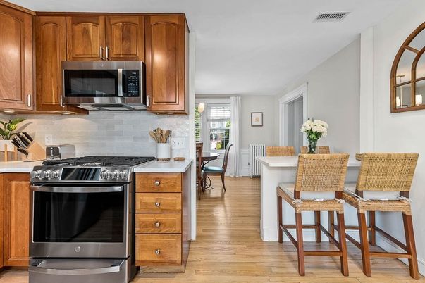 Dining room, Interior, Kitchen, Stainless Steel Appliances, Wood Texture Flooring