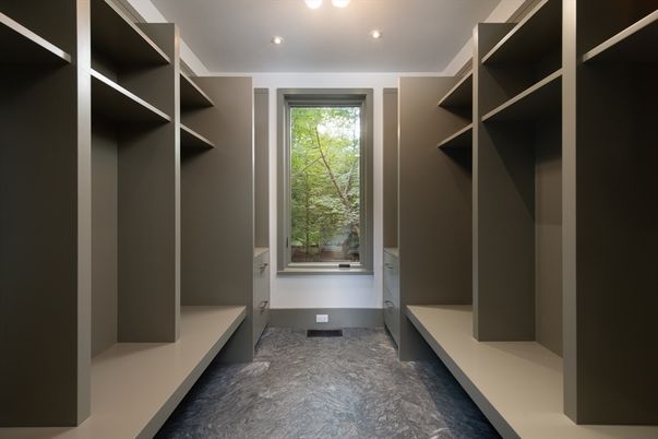 Interior, Recessed Lighting, Walk-in Closets