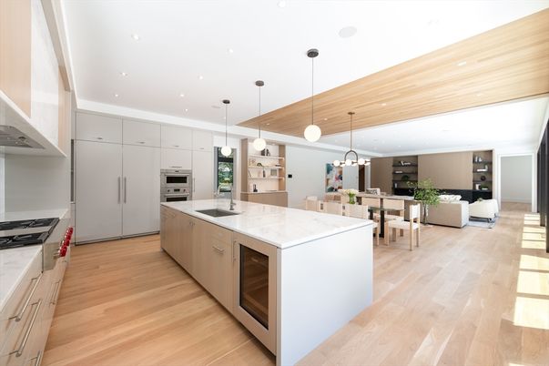Dining room, Interior, Kitchen, Living room, Pendant Lights, Recessed Lighting, Stainless Steel Appliances, Wood Texture Flooring