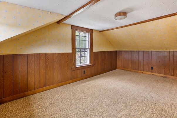 Empty room, Interior, Wooden Beams, Wooden Walls