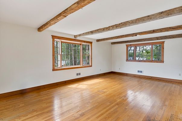 Empty room, Interior, Wooden Beams, Wood Texture Flooring