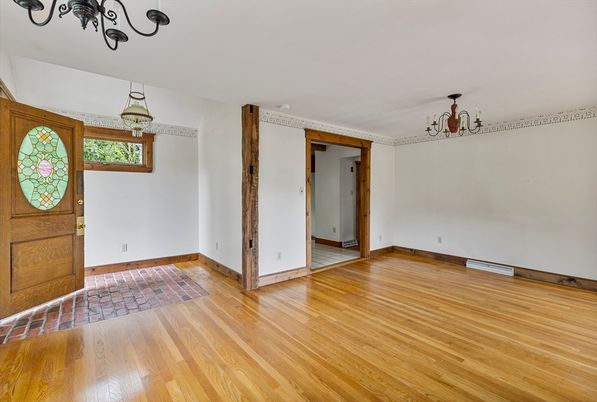 Chandelier, Empty room, Interior, Pendant Lights, Wood Texture Flooring